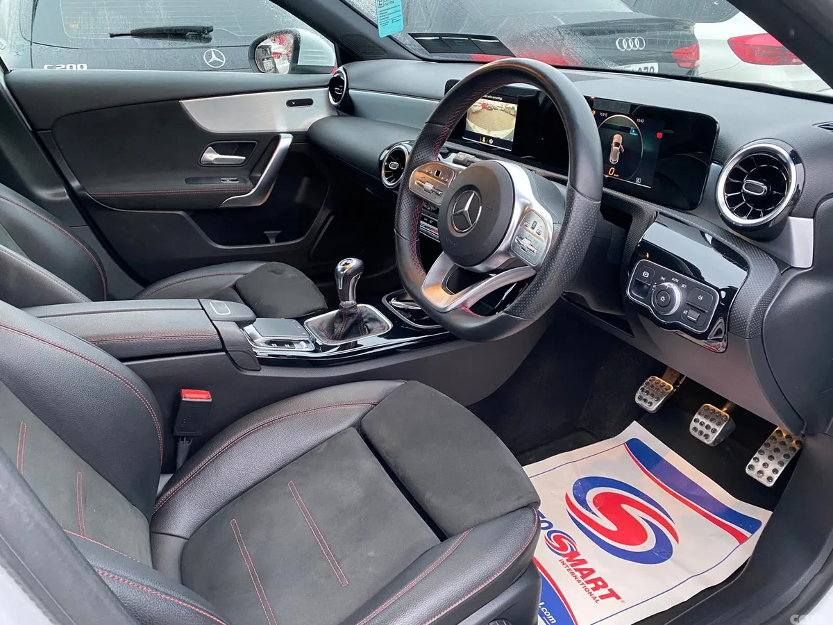 Mercedes-Benz A-Class Estate/Jeep, Petrol, 2019, White