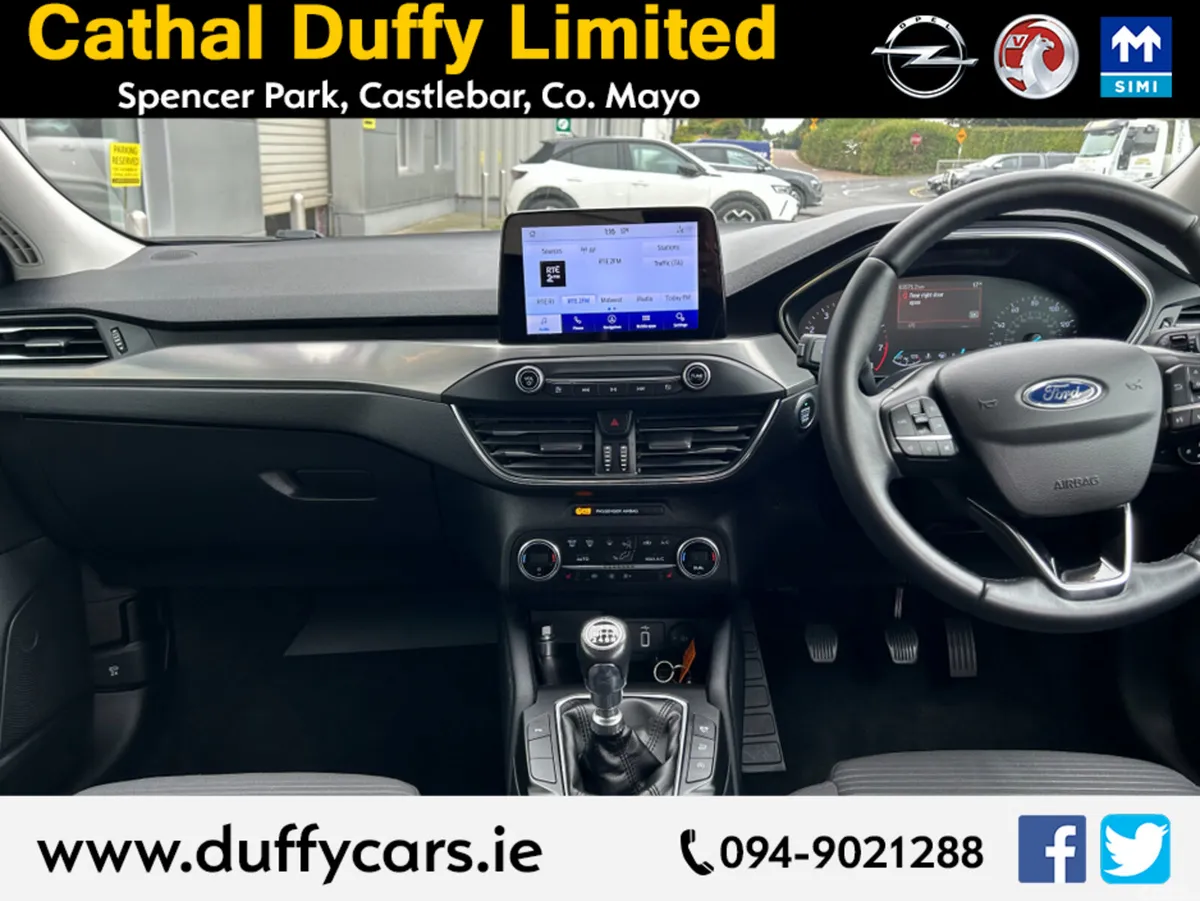 Ford Focus Hatchback, Petrol, 2020, Red