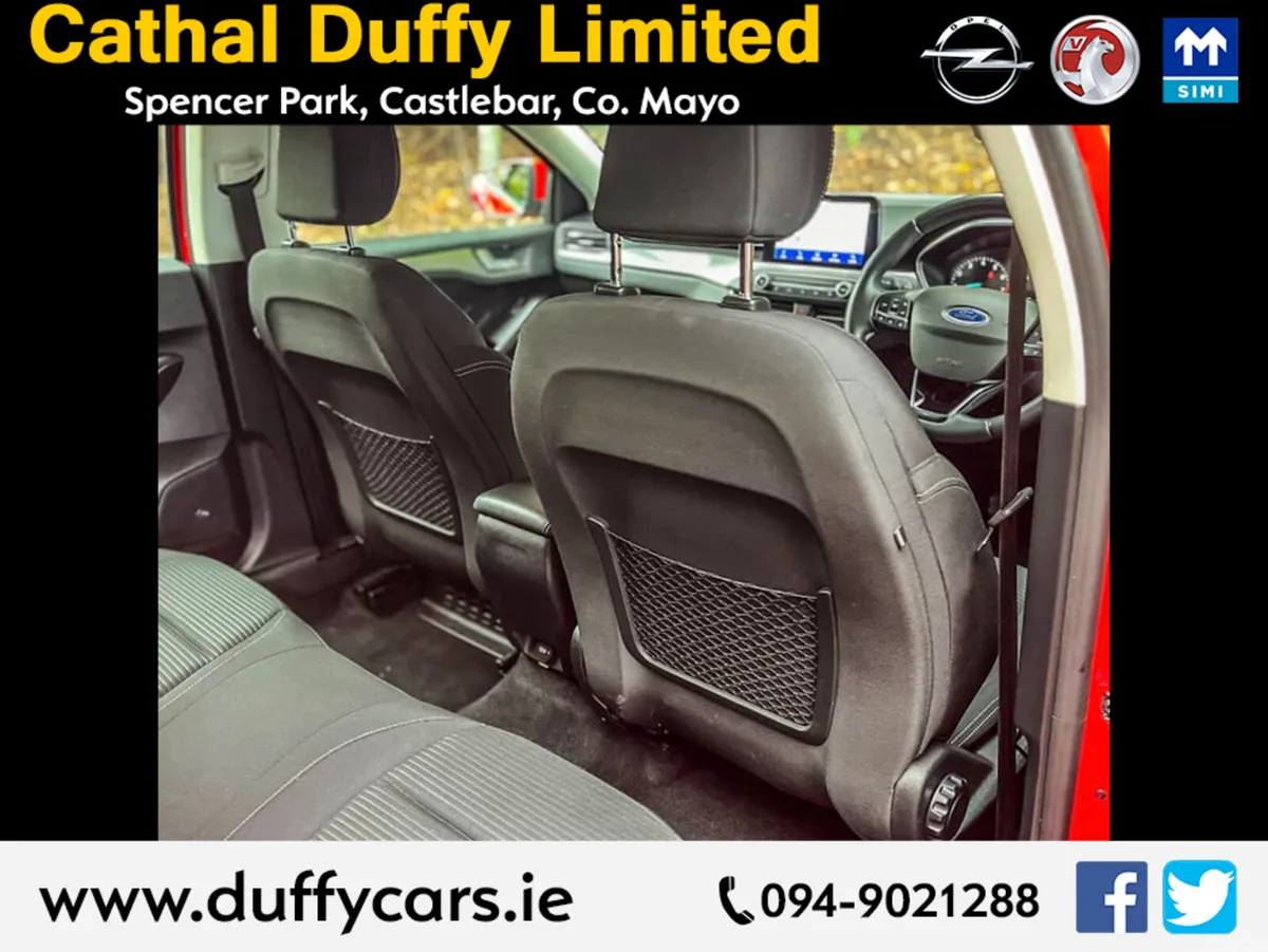 Ford Focus Hatchback, Petrol, 2020, Red