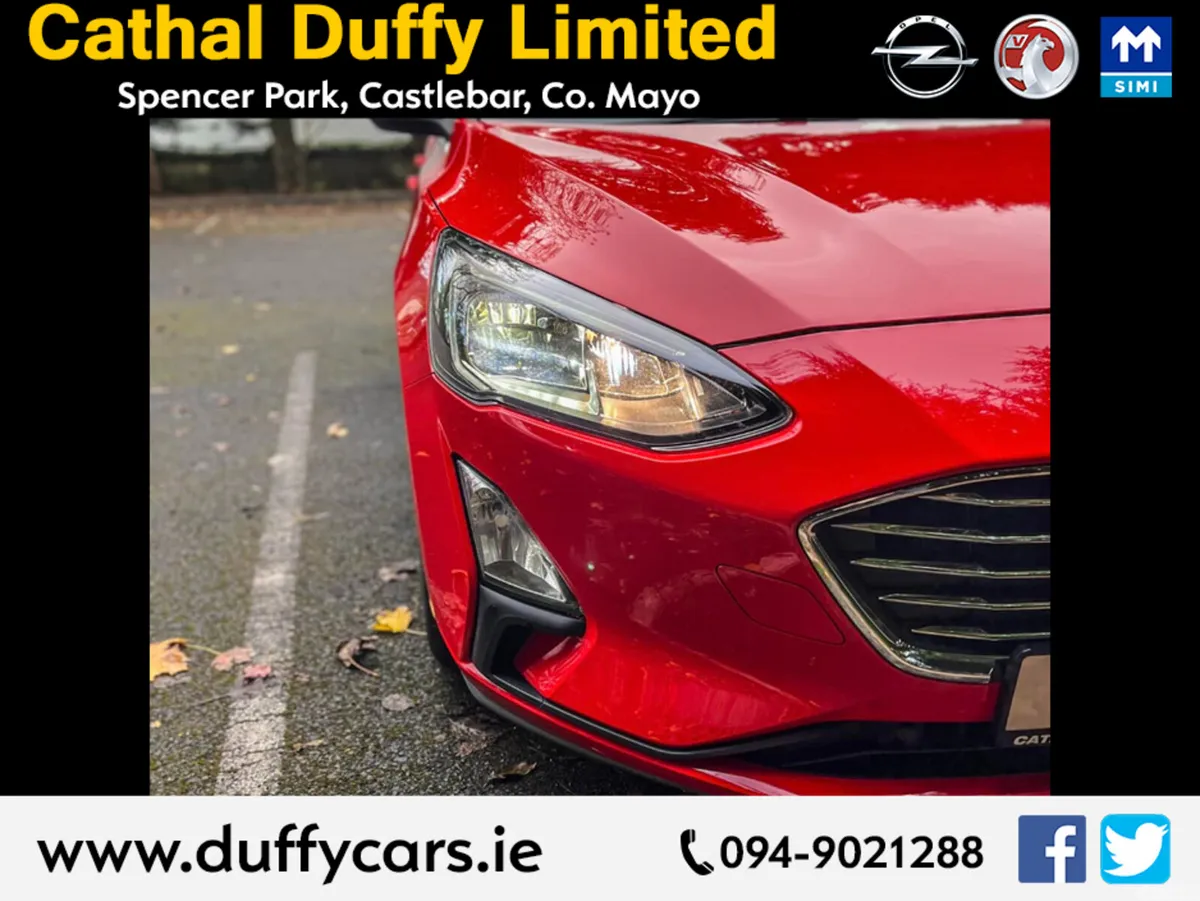 Ford Focus Hatchback, Petrol, 2020, Red