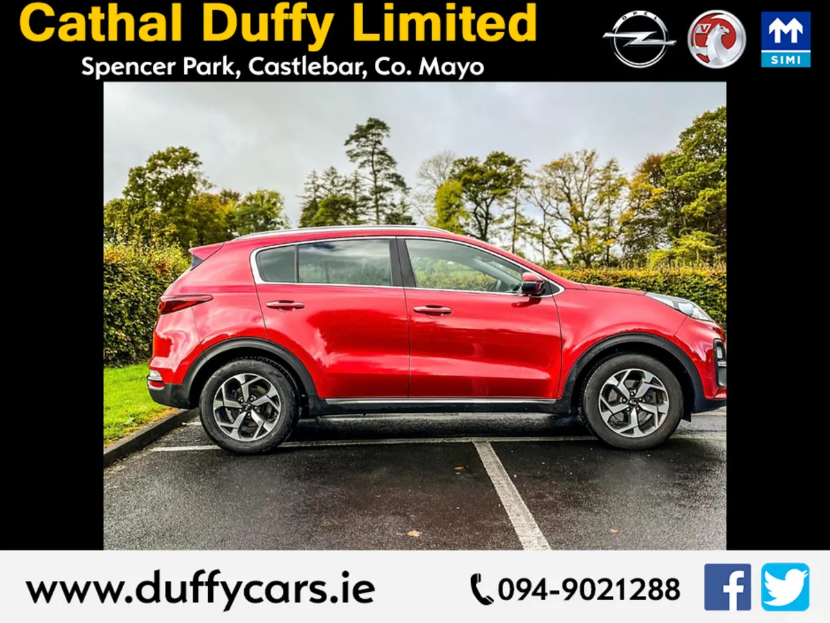 Kia Sportage MPV, Diesel, 2021, Red