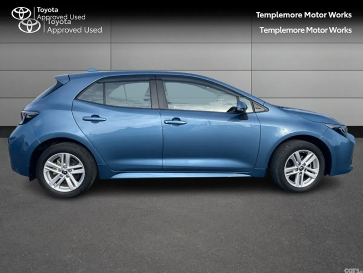 Toyota Corolla Hatchback, Petrol Hybrid, 2022, Blue