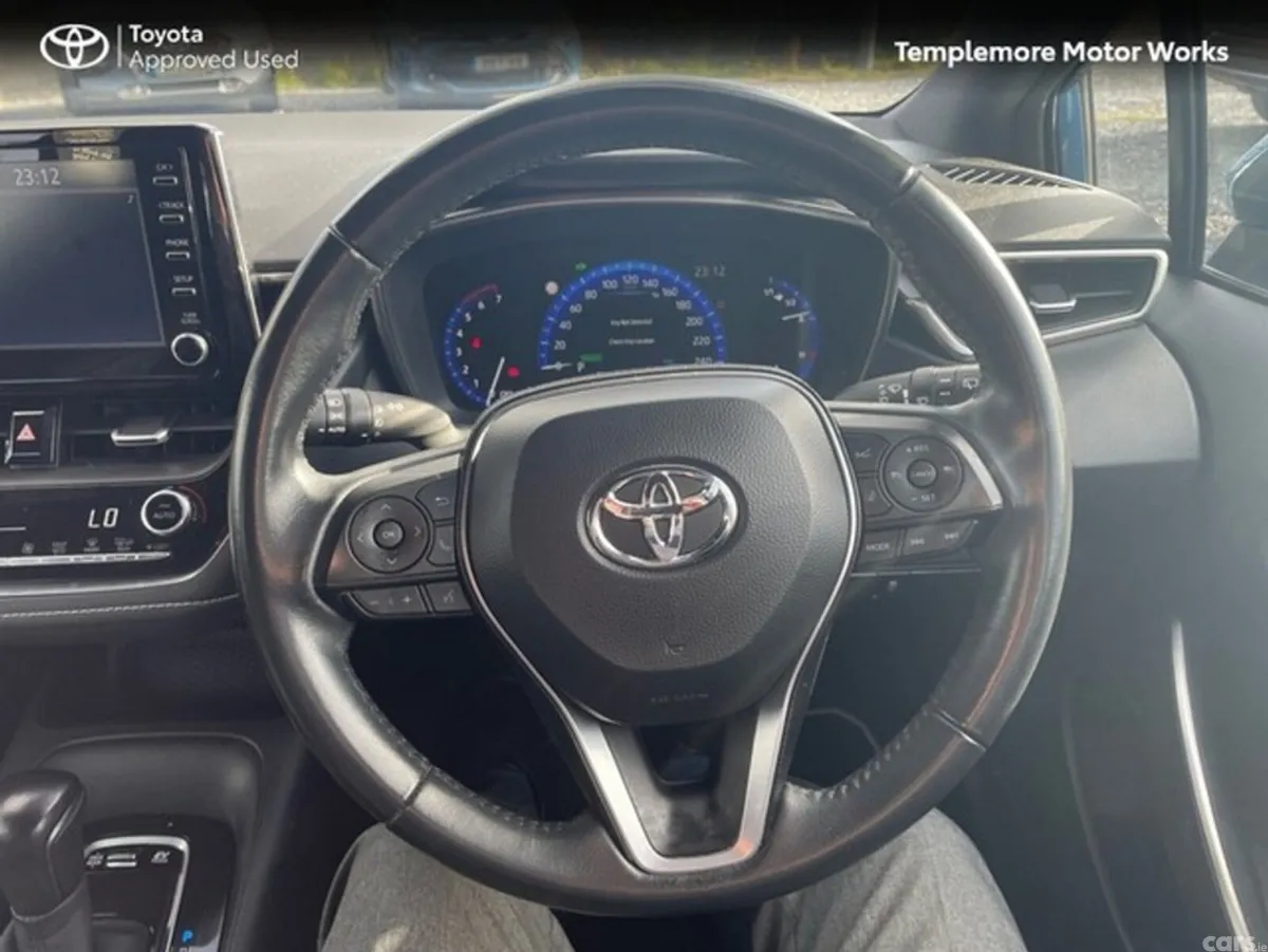 Toyota Corolla Hatchback, Petrol Hybrid, 2022, Blue