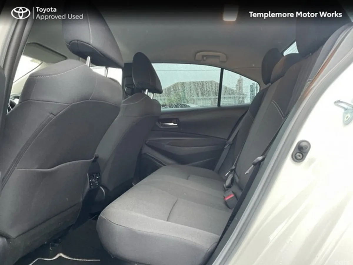 Toyota Corolla Saloon, Petrol Hybrid, 2022, White
