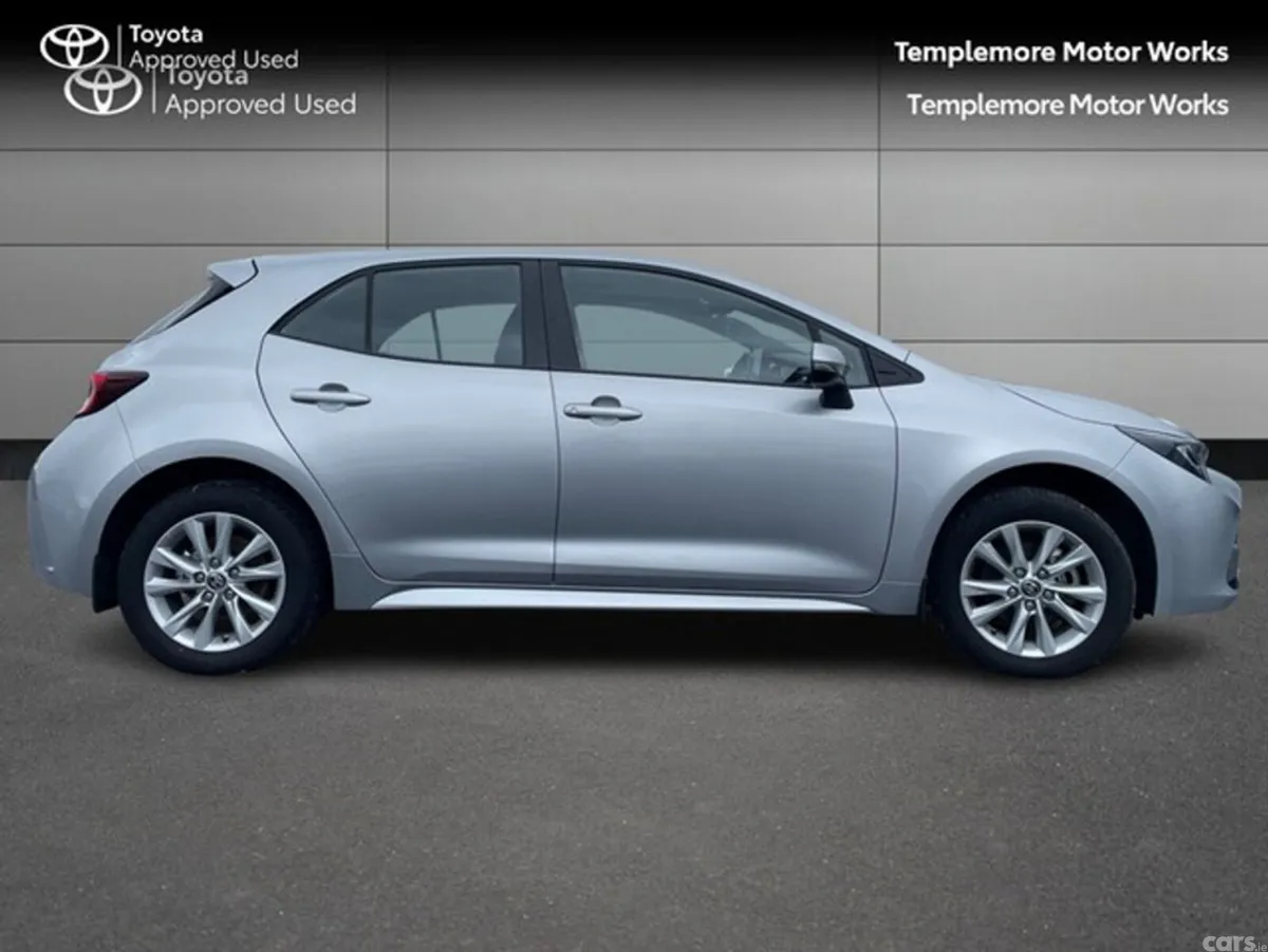 Toyota Corolla Hatchback, Petrol Hybrid, 2023, Silver