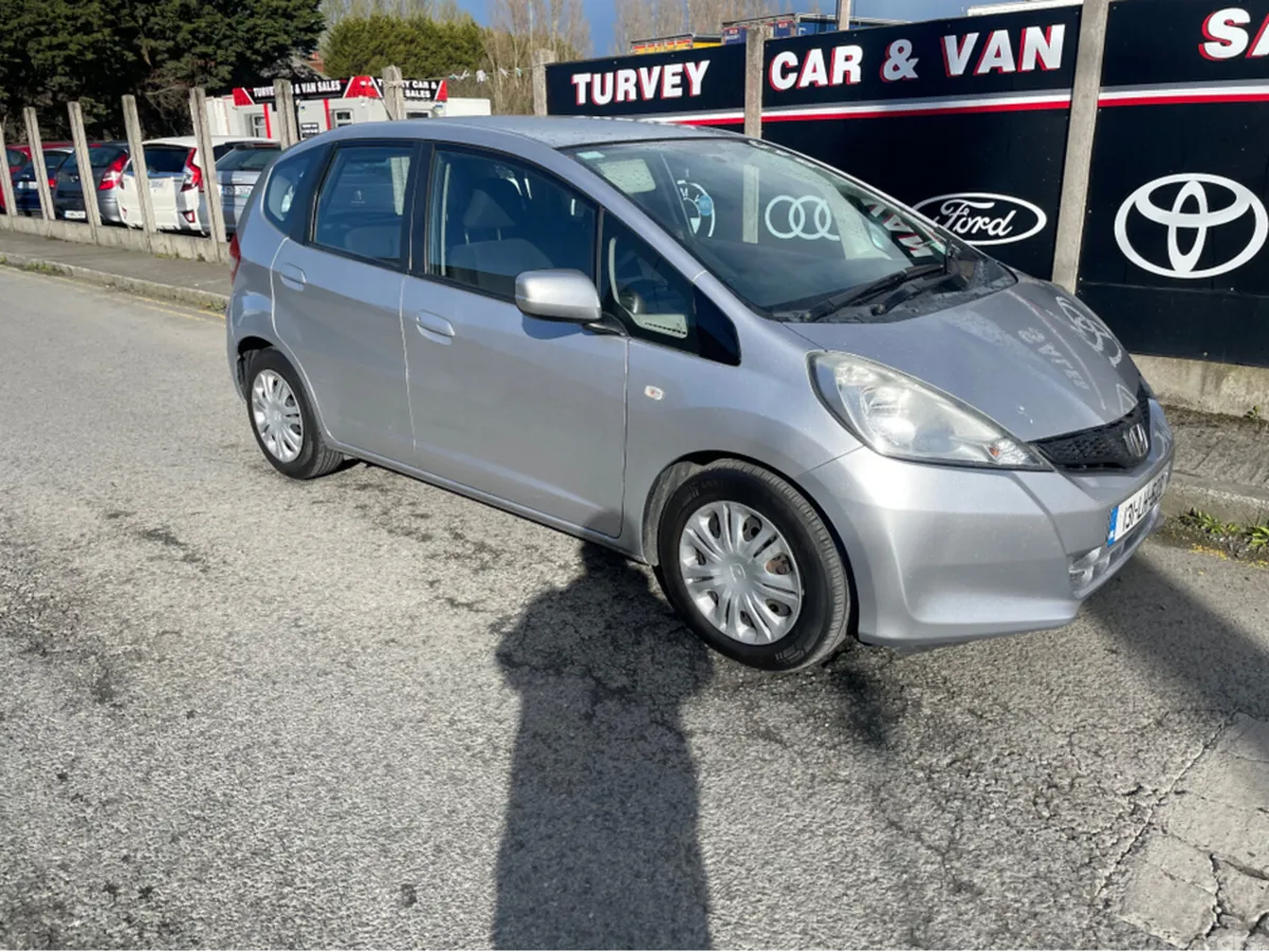 Honda Jazz Hatchback, Petrol, 2013, Grey
