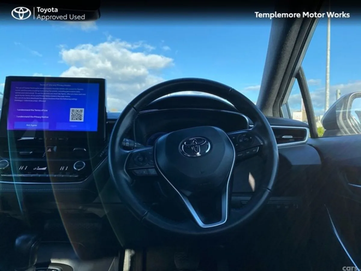 Toyota Corolla Hatchback, Petrol Hybrid, 2023, Silver
