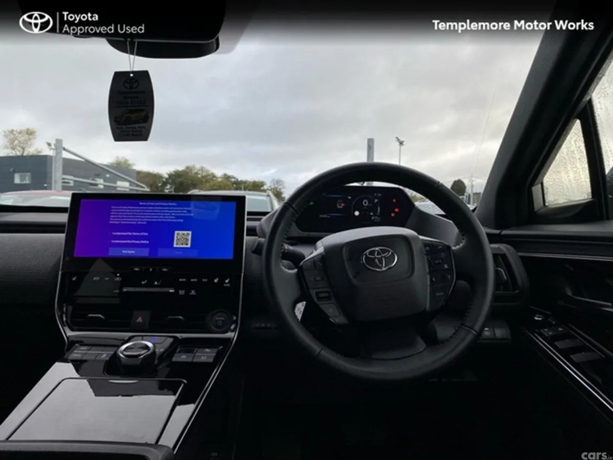 Toyota bZ4X Estate, Electric, 2024, Silver