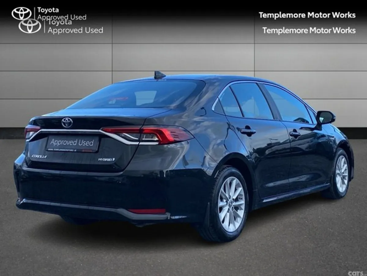 Toyota Corolla Saloon, Petrol Hybrid, 2022, Black