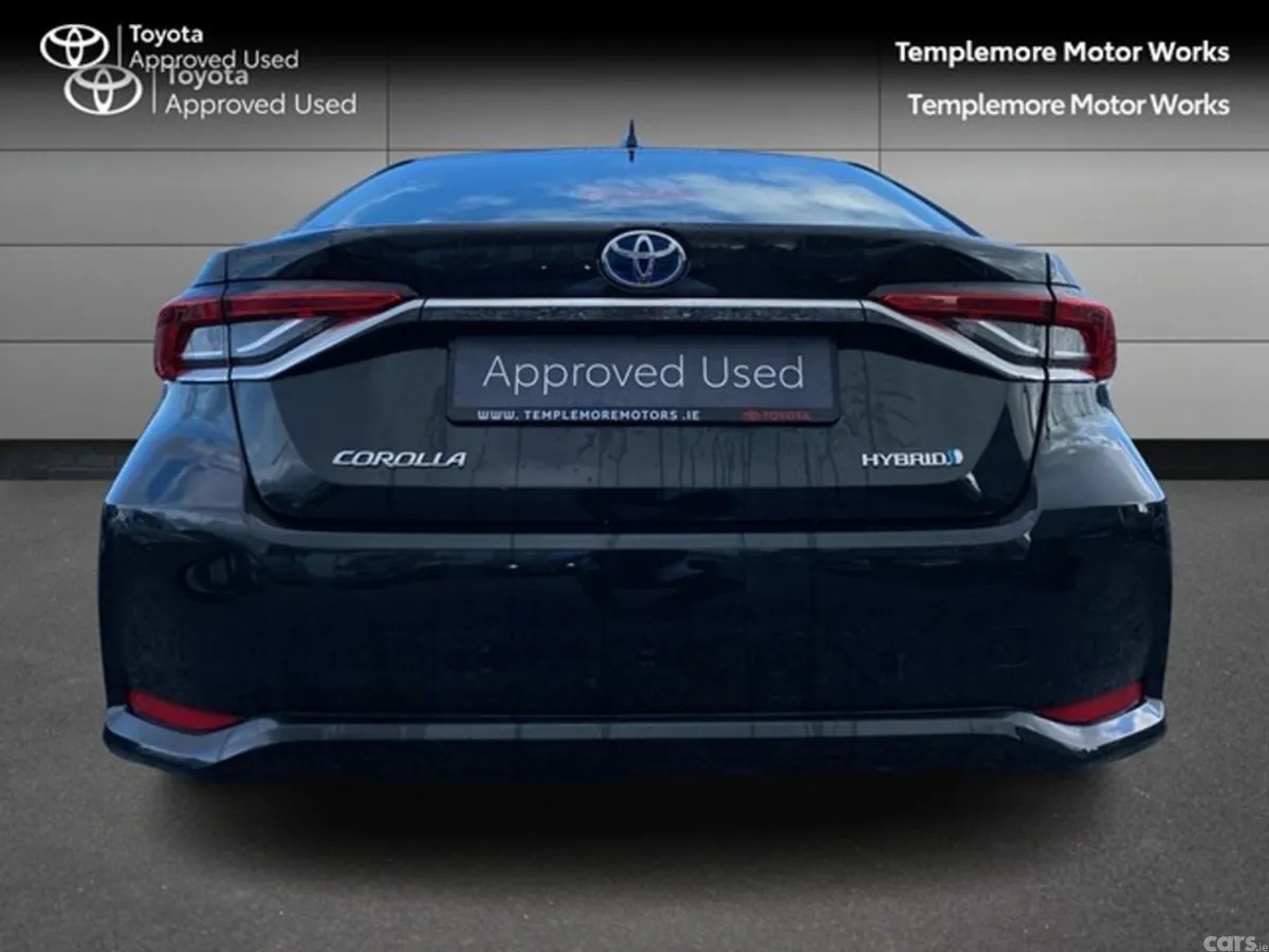 Toyota Corolla Saloon, Petrol Hybrid, 2022, Black