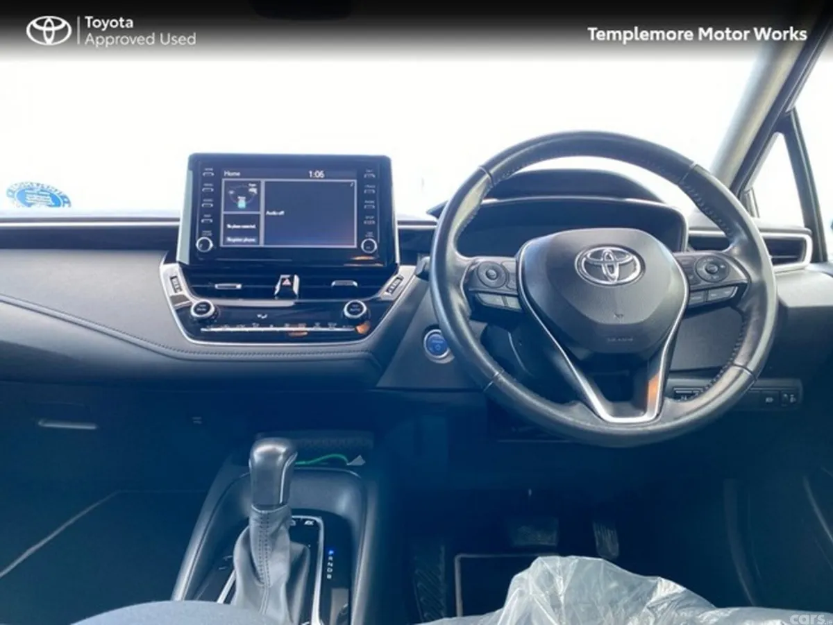 Toyota Corolla Saloon, Petrol Hybrid, 2022, Black