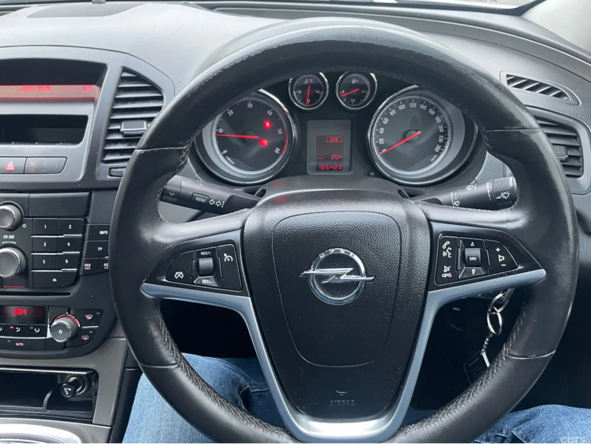 Opel Insignia Saloon, Diesel, 2010, Silver
