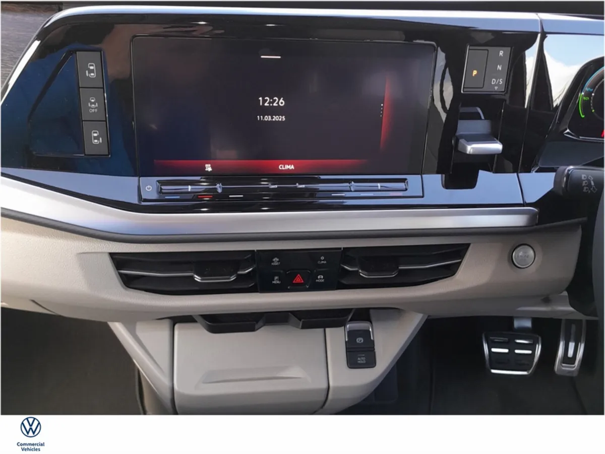 Volkswagen Multivan MPV, Petrol Hybrid, 2026, Red