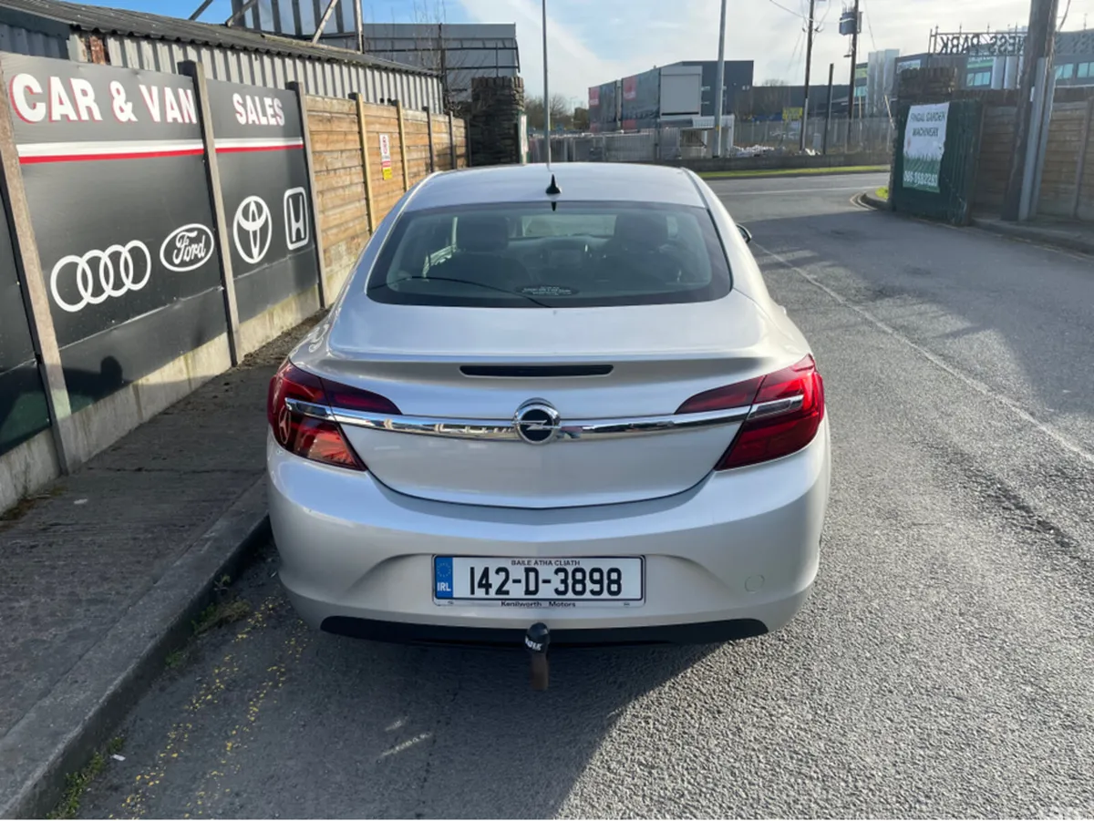 Opel Insignia Saloon, Diesel, 2014, Silver
