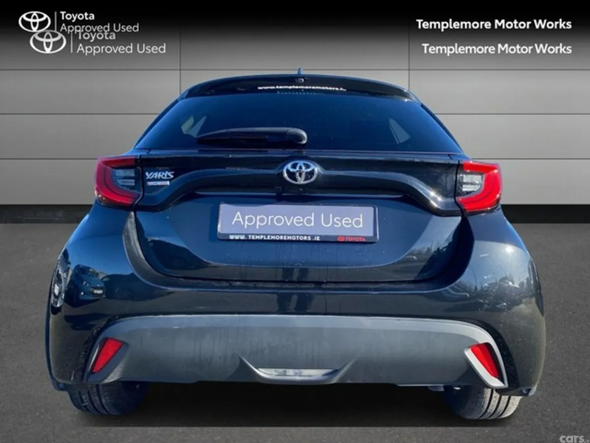 Toyota Yaris Hatchback, Petrol, 2023, Black