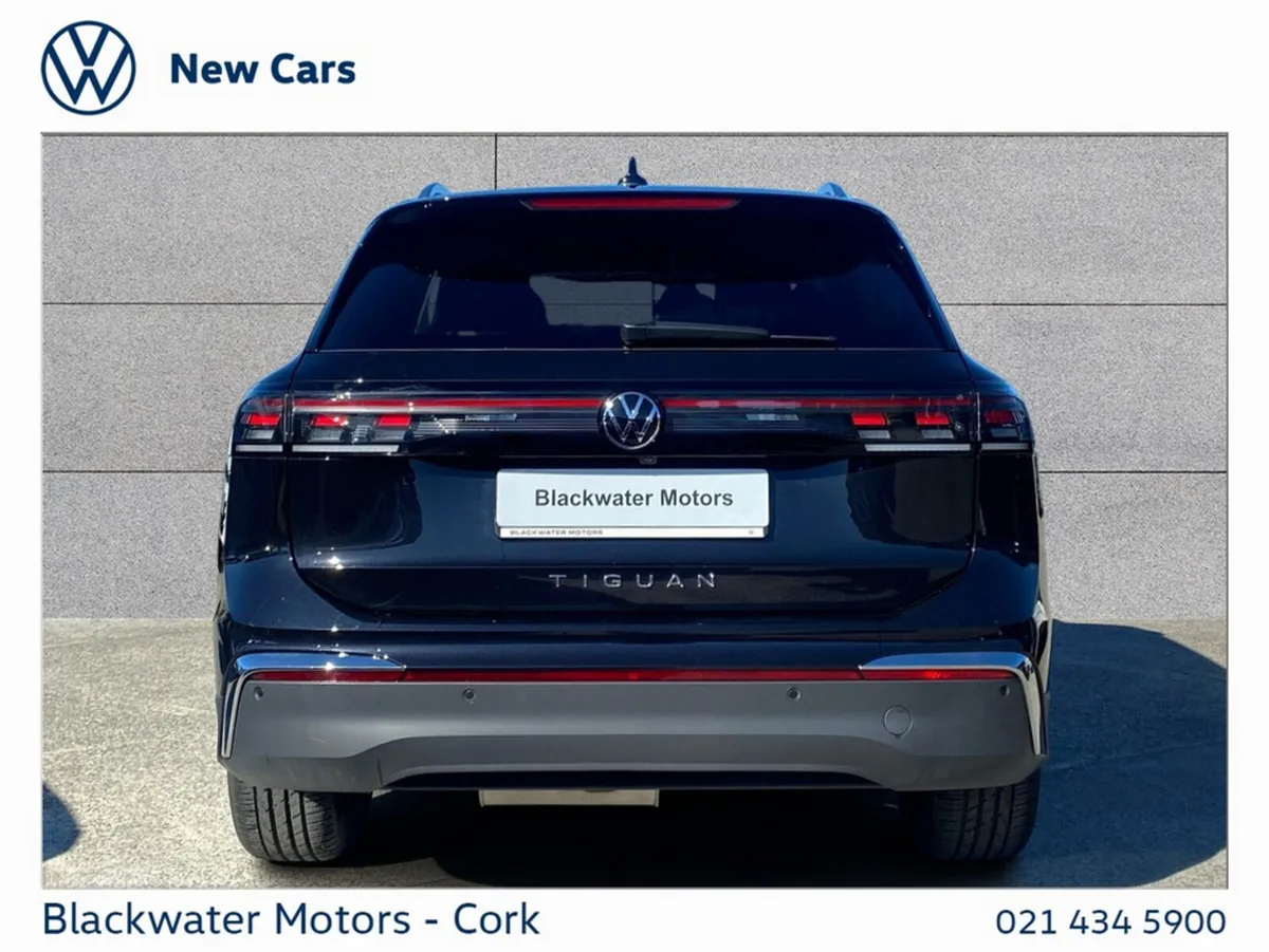 Volkswagen Tiguan SUV, Diesel, 2027, Black