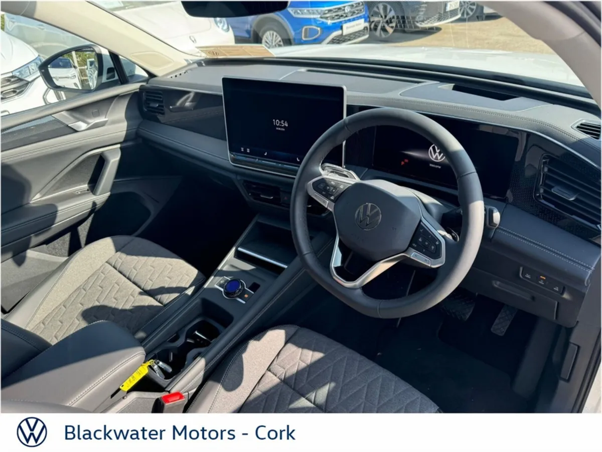 Volkswagen Tiguan Van, Diesel, 2027, White