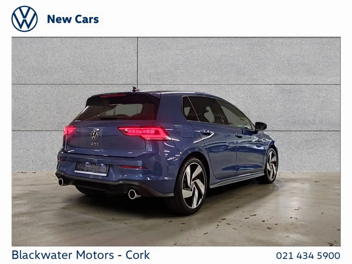 Volkswagen Golf Hatchback, Petrol, 2027, Blue