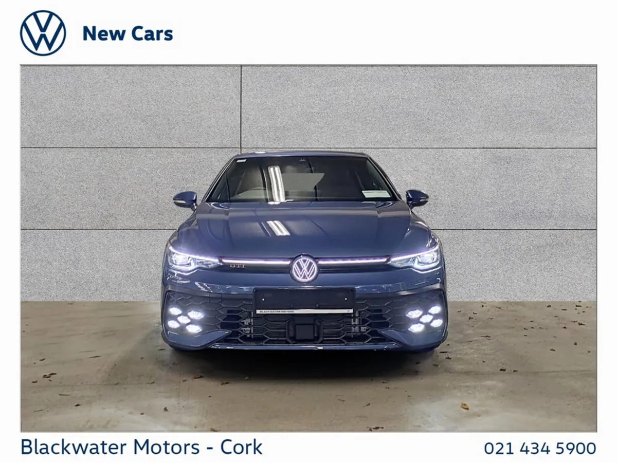 Volkswagen Golf Hatchback, Petrol, 2027, Blue