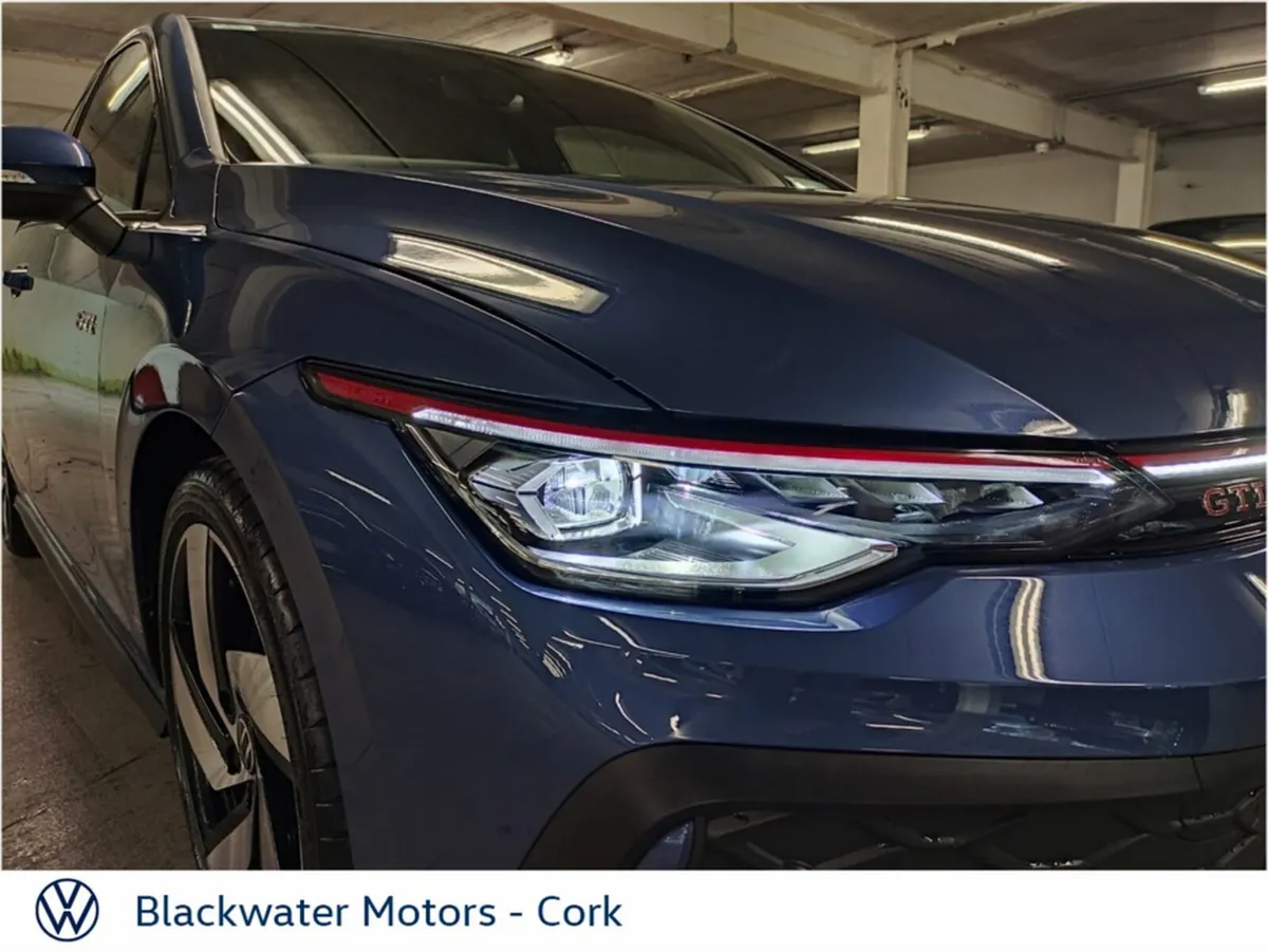 Volkswagen Golf Hatchback, Petrol, 2027, Blue