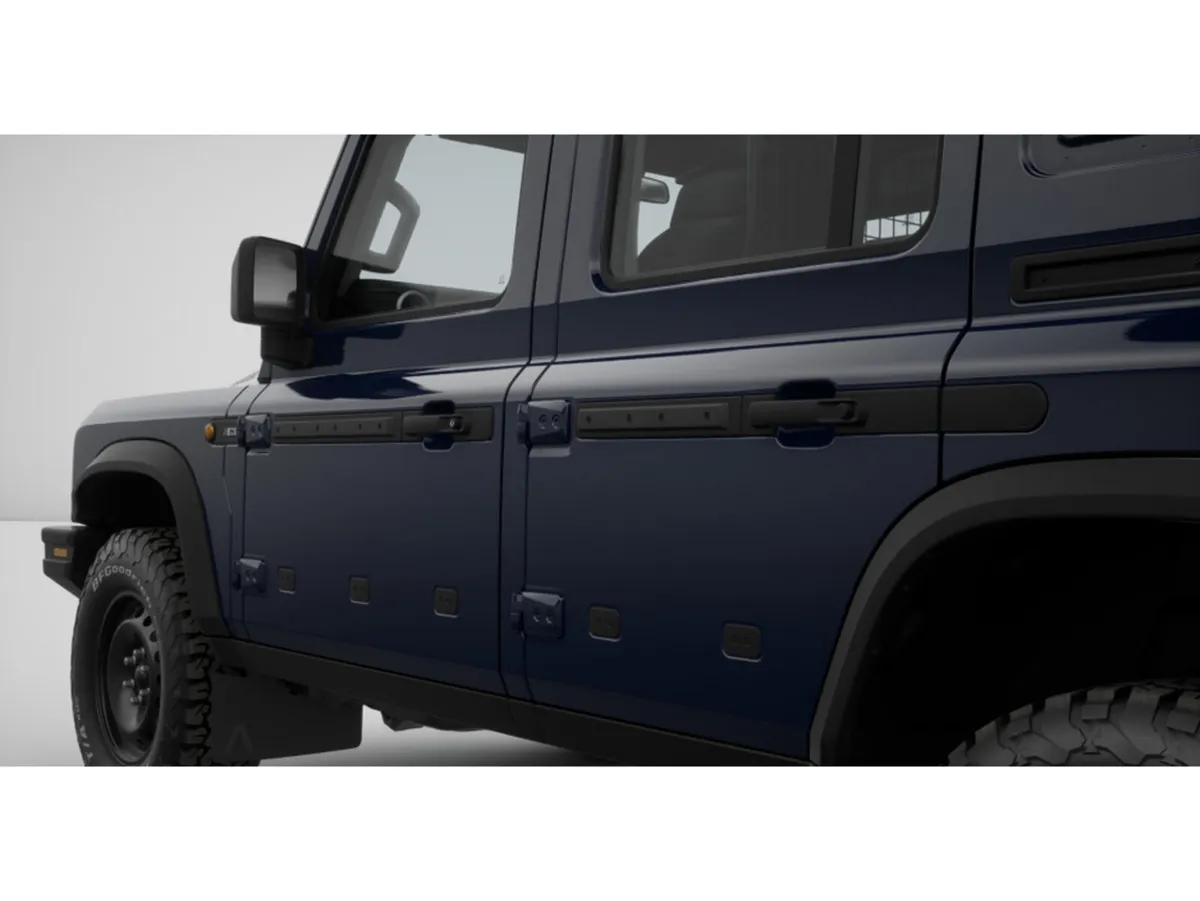 INEOS Grenadier SUV, Diesel, 2026, Blue