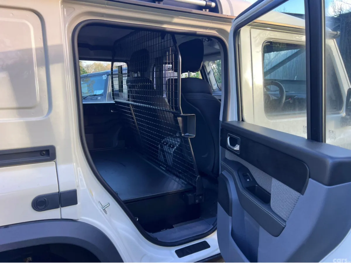 INEOS Grenadier SUV, Diesel, 2025, White