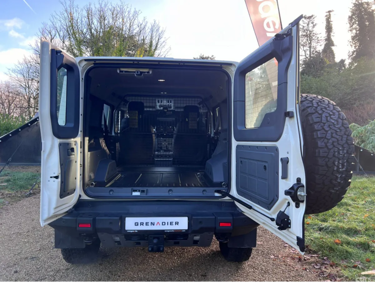 INEOS Grenadier SUV, Diesel, 2025, White