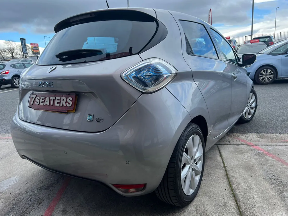 Renault Zoe Hatchback, Electric, 2015, Grey