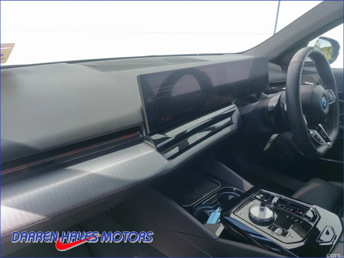 BMW 5-Series Saloon, Petrol Plug-in Hybrid, 2025, Grey