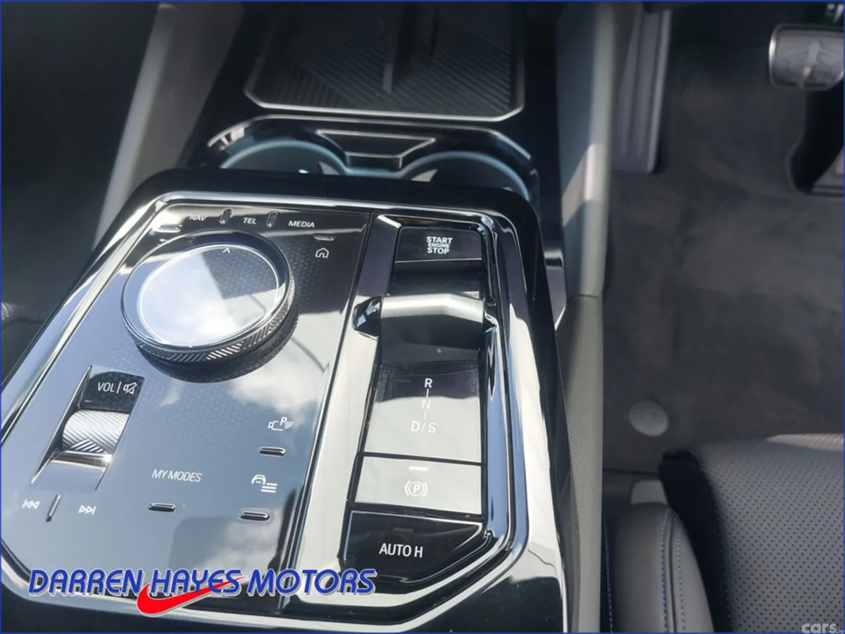 BMW 5-Series Saloon, Petrol Plug-in Hybrid, 2025, Grey