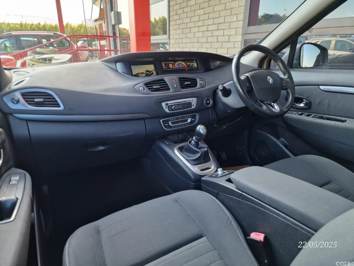 Renault Grand Scenic MPV, Diesel, 2016, Gold