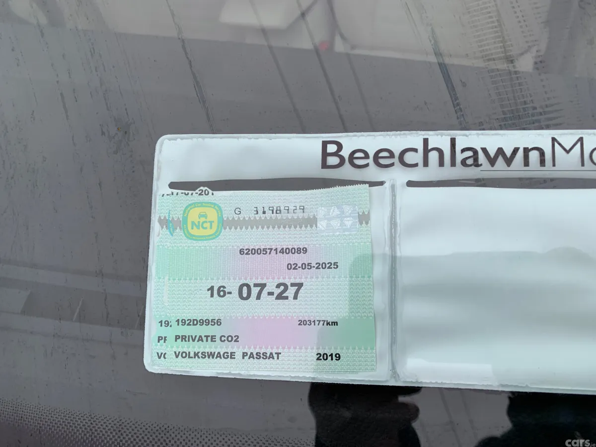 Volkswagen Passat Estate, Diesel, 2019, White