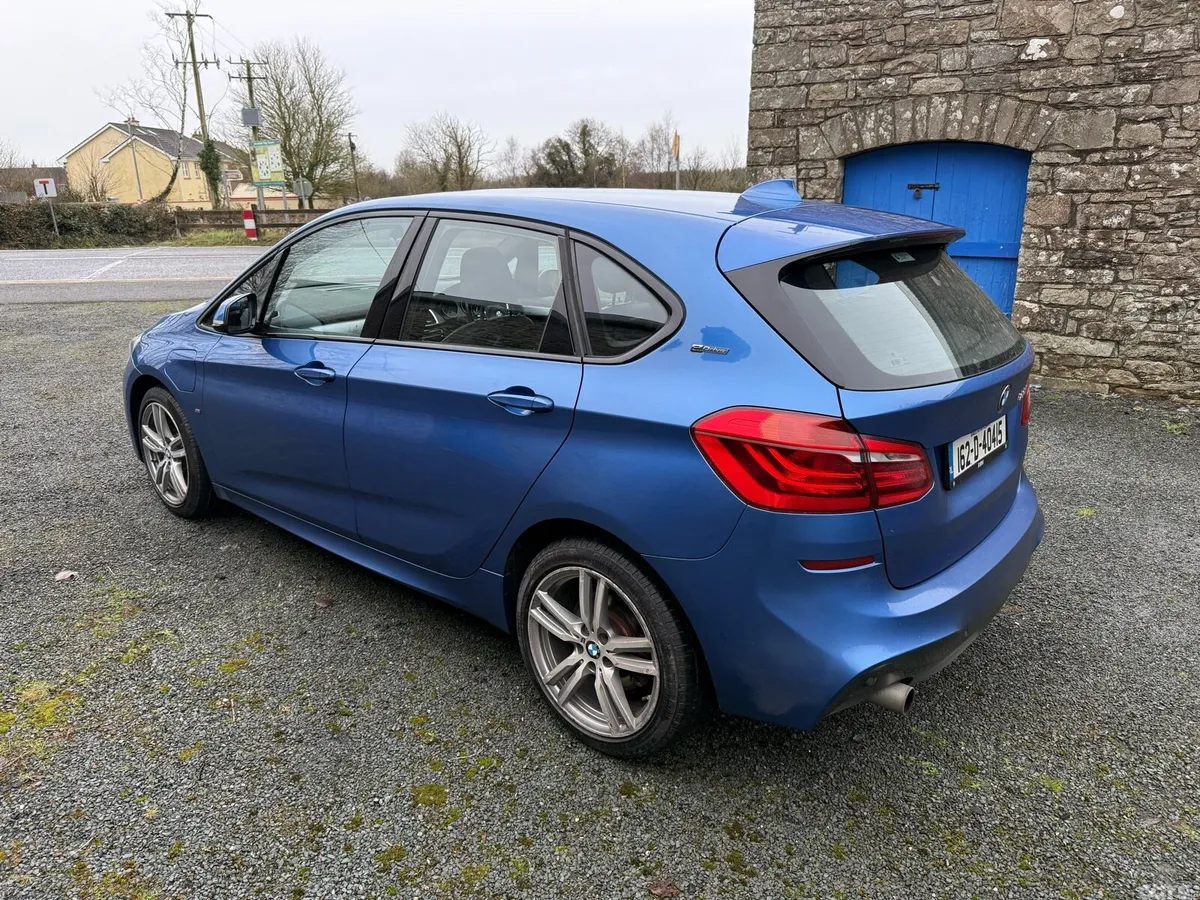 BMW 2-Series Hatchback, Petrol Plug-in Hybrid, 2016, Blue