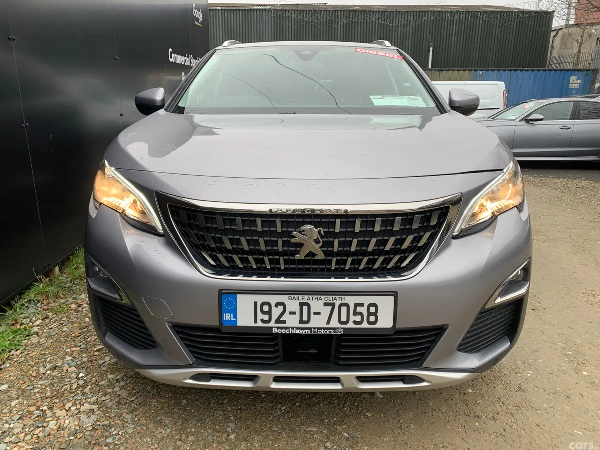 Peugeot 3008 MPV, Diesel, 2019, Grey