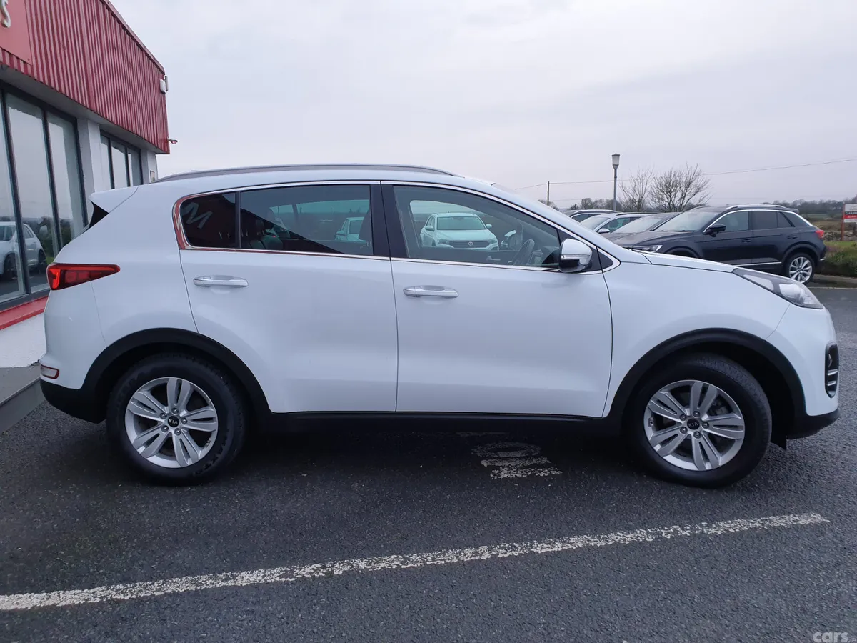 Kia Sportage SUV, Diesel, 2016, White