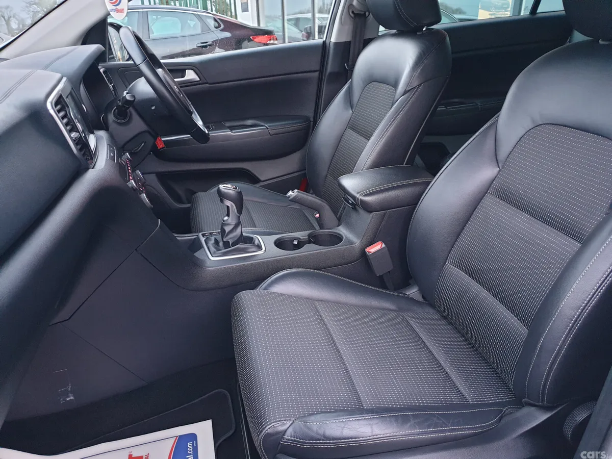 Kia Sportage SUV, Diesel, 2016, White