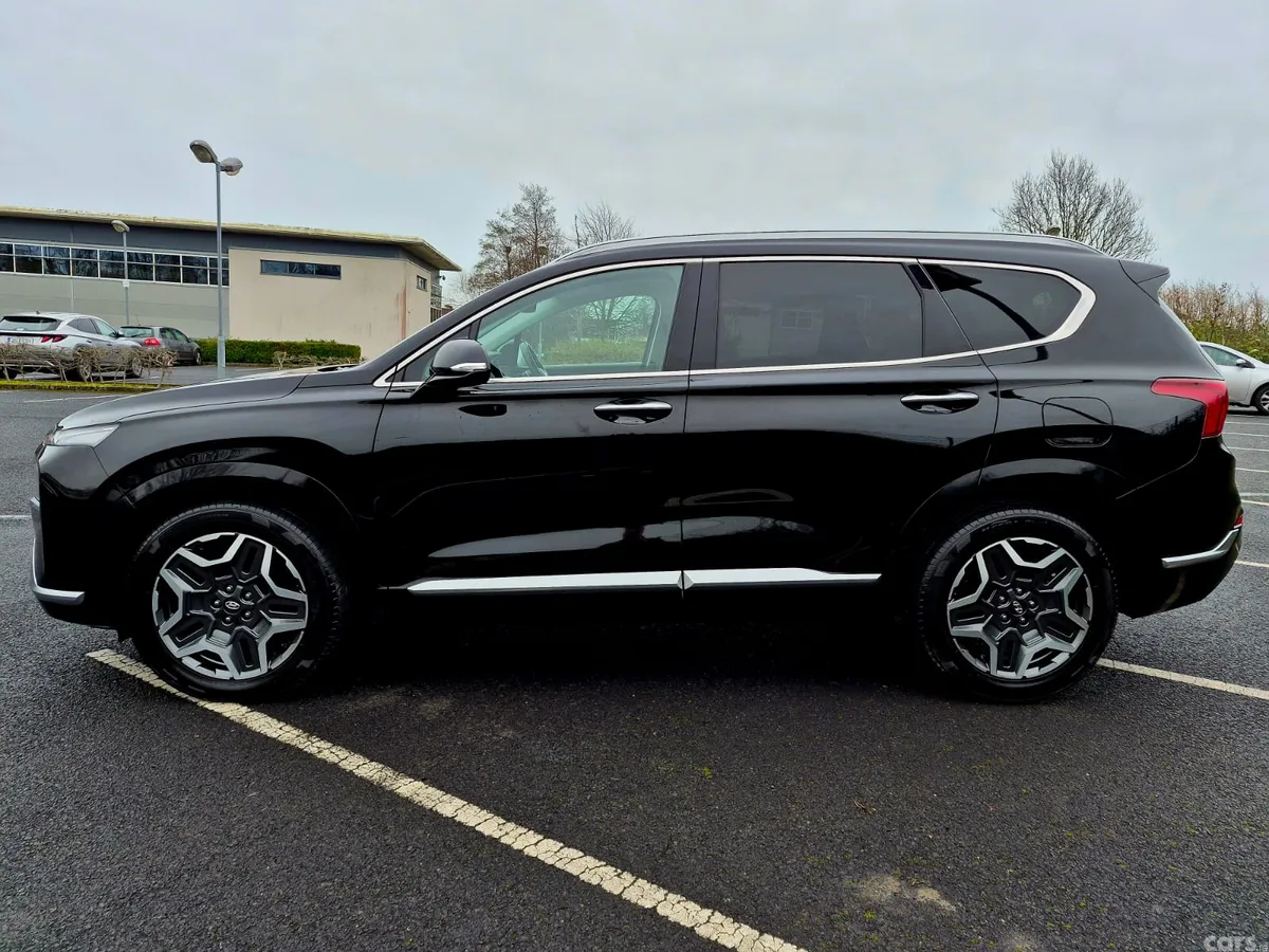Hyundai Santa Fe SUV, Petrol Plug-in Hybrid, 2022, Black