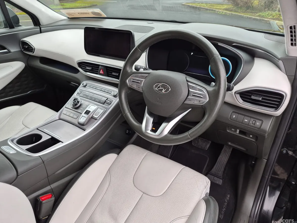 Hyundai Santa Fe SUV, Petrol Plug-in Hybrid, 2022, Black
