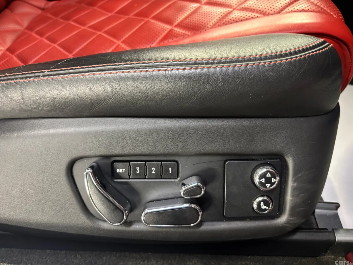 Bentley Continental Coupe, Petrol, 2016, Red