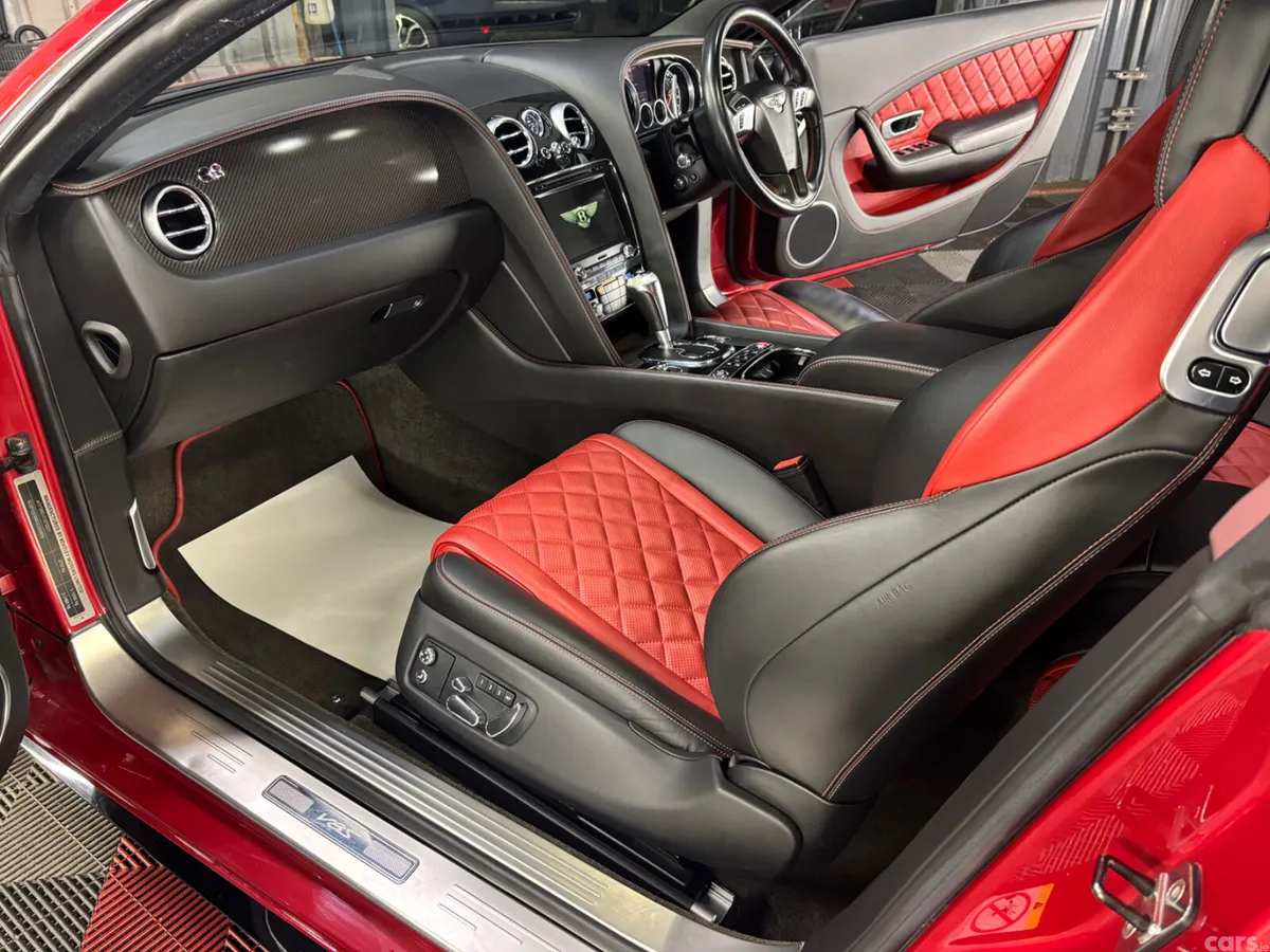 Bentley Continental Coupe, Petrol, 2016, Red