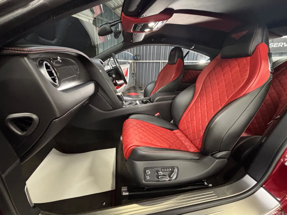 Bentley Continental Coupe, Petrol, 2016, Red