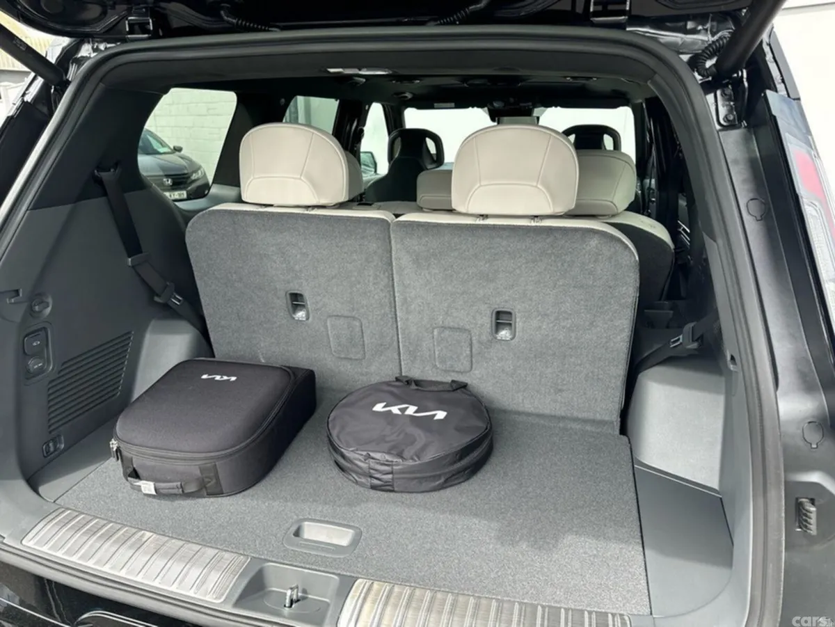 Kia EV9 SUV, Electric, 2026, Black