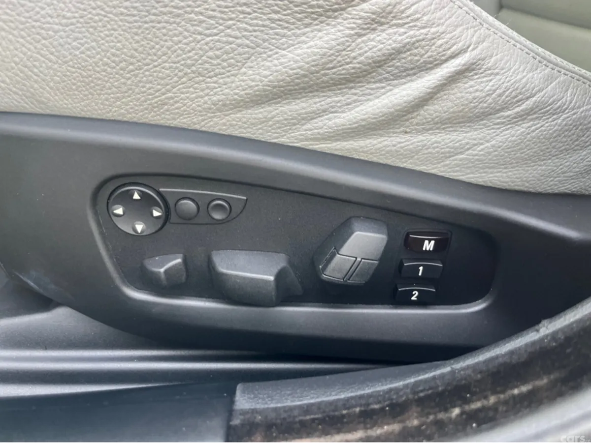 BMW M5 Saloon, Petrol, 2005, Silver