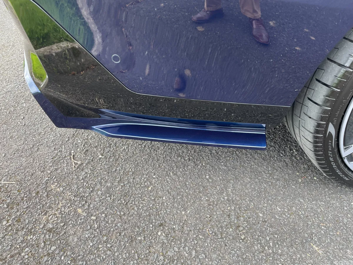BMW 5-Series Saloon, Petrol Hybrid, 2024, Blue