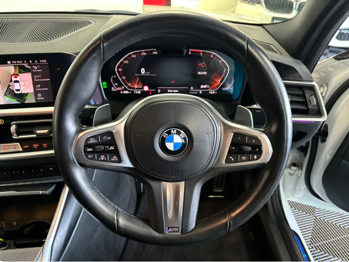 BMW 3-Series Saloon, Diesel, 2021, White