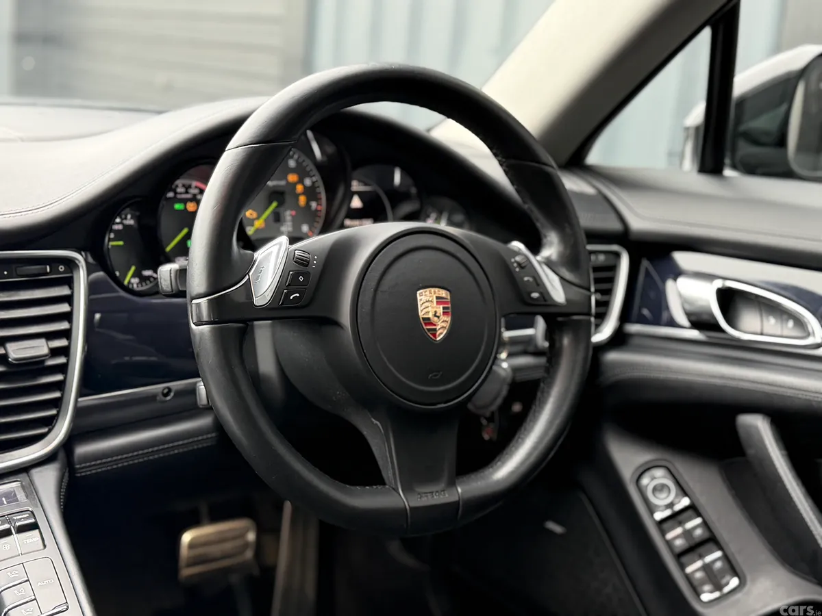 Porsche Panamera Hatchback, Petrol Hybrid, 2014, Black