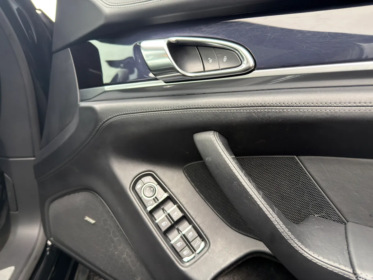 Porsche Panamera Hatchback, Petrol Hybrid, 2014, Black