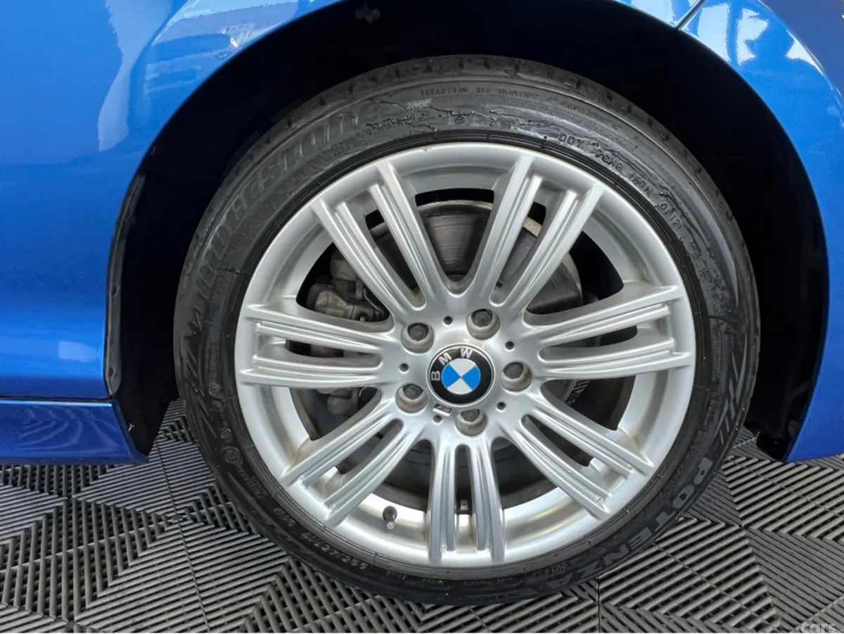 BMW 1-Series Hatchback, Petrol, 2017, Blue