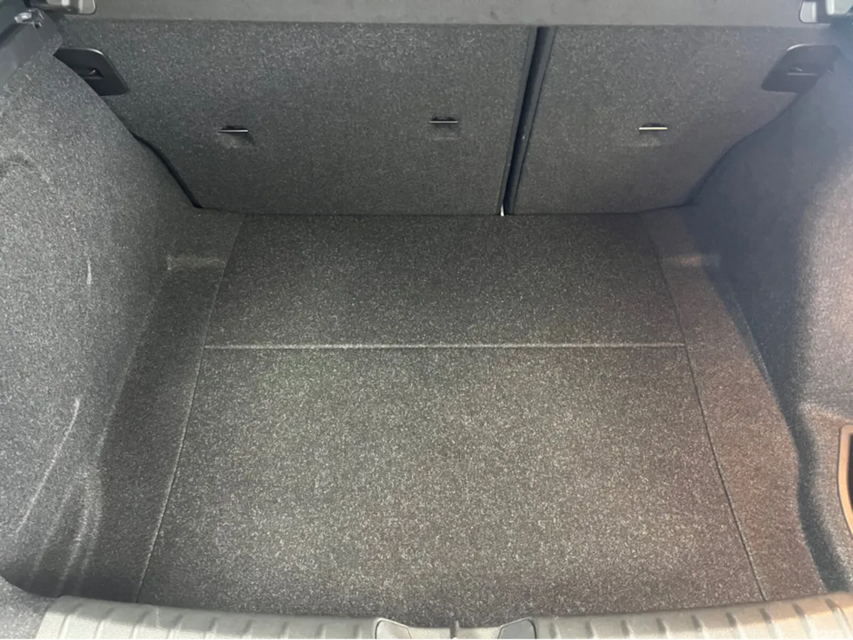 BMW 1-Series Hatchback, Petrol, 2016, White