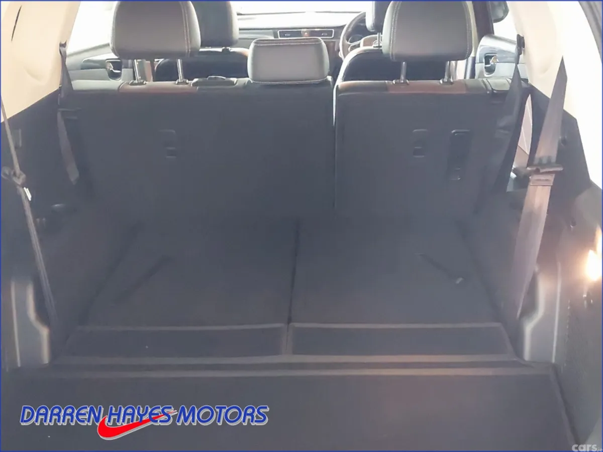 DFSK Glory 580 MPV, Petrol, 2023, Red